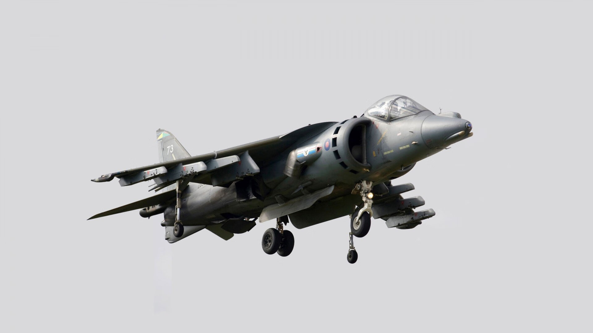 麦基翁200米仰泳冲刺稳定夺冠,麦基翁多大