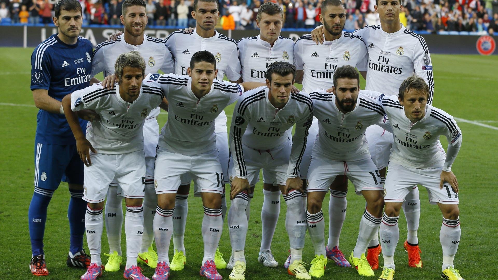 爱游戏 ayx 中国官方网站-球场“姐妹花”——巾帼不让须眉的欧冠女将风采，欧冠女子